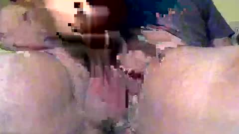 nutsinurmouth online show from November 17, 5:10 am