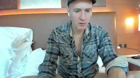 HudsonValleyNYfun online show from March 18, 4:54 pm