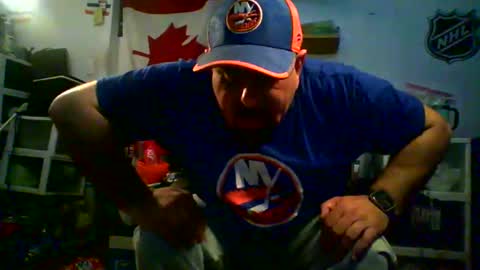 nyisles00 online show from March 27, 12:17 pm