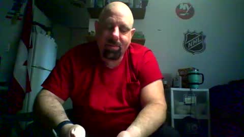 nyisles00 online show from April 12, 1:12 pm