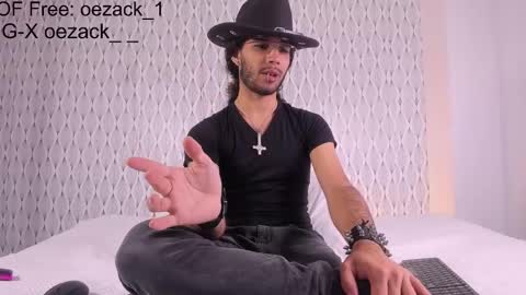 Snapshot of oezack__ chatting on February 2, 5:15 pm Zack online show from February 2, 5:15 pm