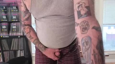 Office Dad online show from December 14, 8:49 pm