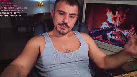 officeman7 online show from February 24, 6:47 pm