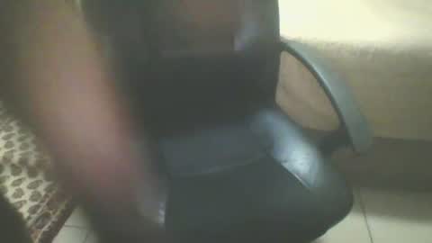 officeslutx69 online show from June 13, 11:19 am