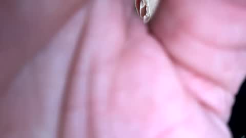 Snapshot of ohja87 chatting on December 25, 11:33 am ohja87 online show from December 25, 11:33 am