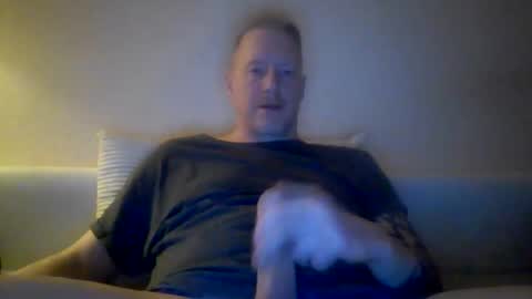 olavdelux online show from April 9, 11:22 pm