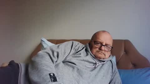 old_fkr online show from January 24, 1:36 pm