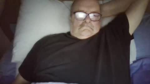 old_fkr online show from February 26, 6:58 am