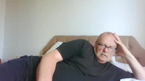 old_fkrr_ online show from June 18, 7:43 am