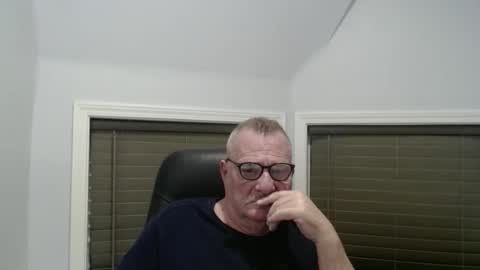 oldguybigd online show from November 8, 1:09 am