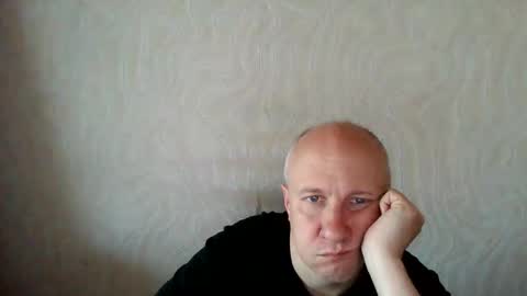 figaro online show from May 16, 6:32 am