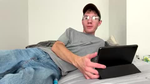 Oliver Beck online show from October 19, 7:50 pm