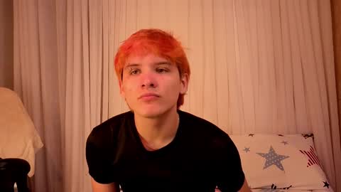 Snapshot of oliver_big19 chatting on September 18, 11:45 am oliver_big19 online show from September 18, 11:45 am