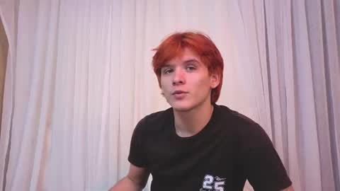 Snapshot of oliver_big19 chatting on September 29, 12:03 pm oliver_big19 online show from September 29, 12:03 pm