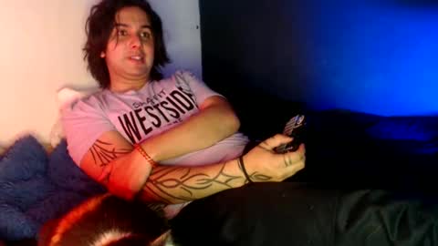 oliver_laid_2023 online show from January 18, 6:31 am