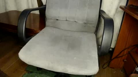 oliver_laid_2023 online show from September 25, 2:10 am