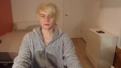 Oliver online show from December 23, 2:09 am