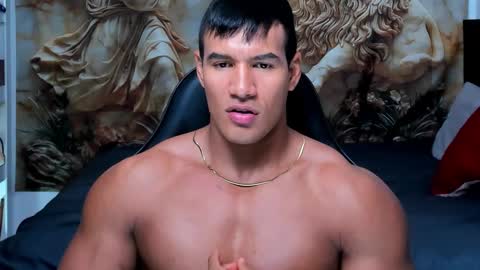 oliver_tommy online show from October 19, 4:10 pm