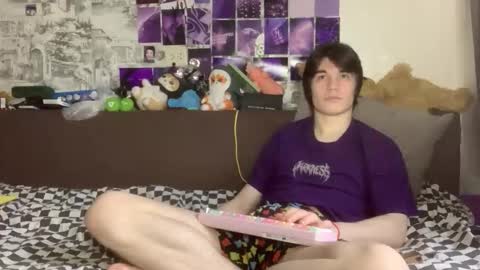 Tony online show from December 3, 8:20 am