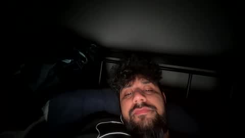 omg111170285 online show from April 20, 6:38 am