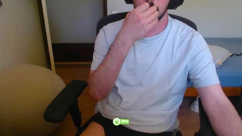 lucky guy online show from June 17, 11:45 am
