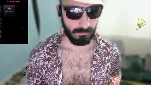 ona nisme online show from March 13, 6:25 pm