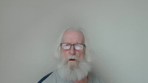 Somewhere over the rainbow online show from November 16, 2:52 pm