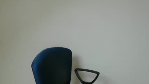 Somewhere over the rainbow online show from February 1, 1:09 pm