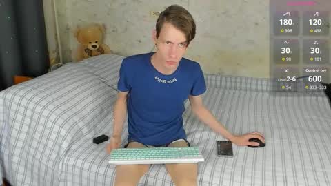 Erick  online show from February 14, 5:19 pm