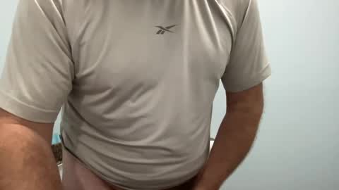 Snapshot of onthedlhere chatting on January 18, 1:29 pm onthedlhere online show from January 18, 1:29 pm