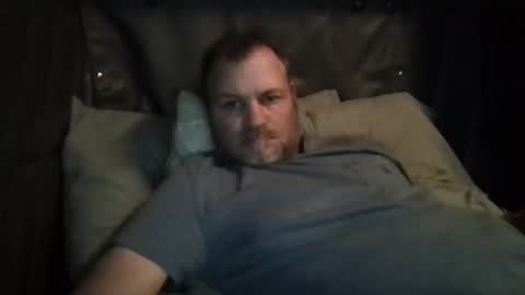 onthemove03 online show from November 10, 3:33 am