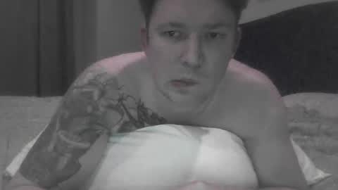 Snapshot of open_torequest chatting on December 31, 7:42 am open_torequest online show from December 31, 7:42 am