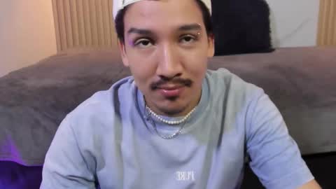 Otto Andrew online show from February 20, 8:32 pm