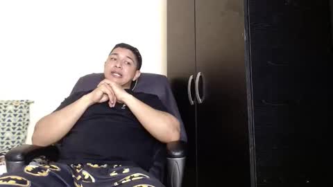 otto_stud online show from January 14, 3:44 am