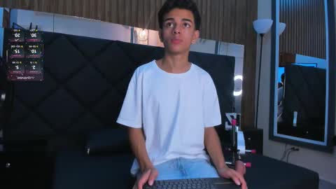 Owen Johnson online show from September 13, 12:06 pm