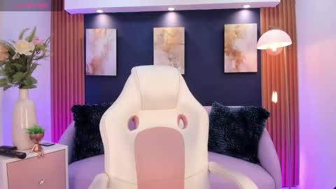 Owen online show from March 15, 10:05 pm