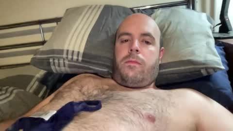 Owen2022 online show from December 16, 7:26 am