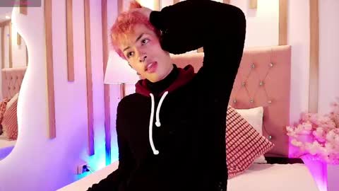 Dany Ozorio online show from April 20, 4:48 am