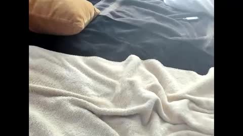 p guin12345 online show from February 12, 4:13 pm