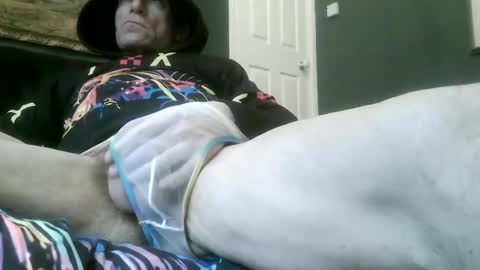 Snapshot of pantyremover69 chatting on February 15, 1:05 pm Pantyremover online show from February 15, 1:05 pm