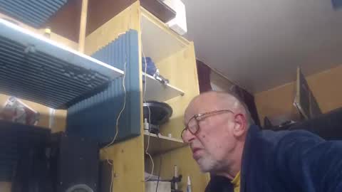 Snapshot of pascal88881 chatting on December 27, 1:11 am pascal88881 online show from December 27, 1:11 am