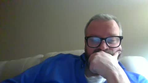 Snapshot of passporttraveler1 chatting on January 8, 1:53 am passporttraveler1 online show from January 8, 1:53 am