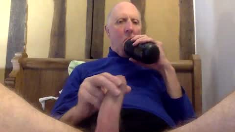 Pati24 online show from February 4, 9:41 pm