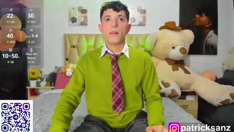 Snapshot of patrick_sanzz chatting on October 14, 3:24 am patrick online show from October 14, 3:24 am
