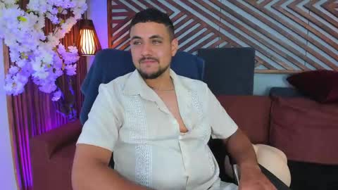 Paul Rivera online show from May 22, 4:39 am