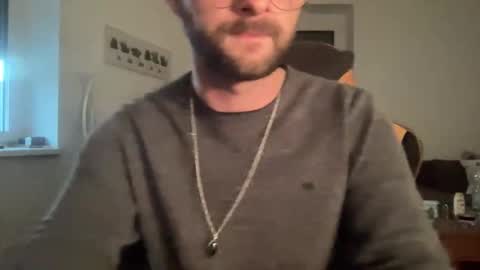 love bush online show from September 17, 5:03 pm