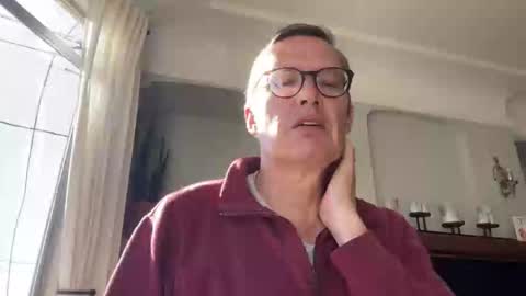 Snapshot of paulwill2377 chatting on October 17, 6:34 pm paulwill2377 online show from October 17, 6:34 pm