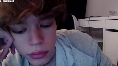 pawclaw online show from March 5, 1:02 am