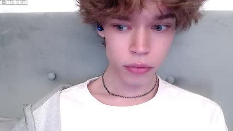 pawclaw online show from March 20, 12:25 am