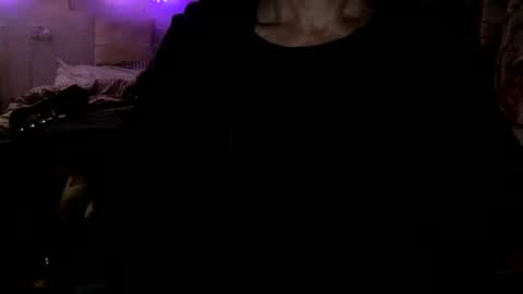 pea23 online show from January 17, 9:43 pm